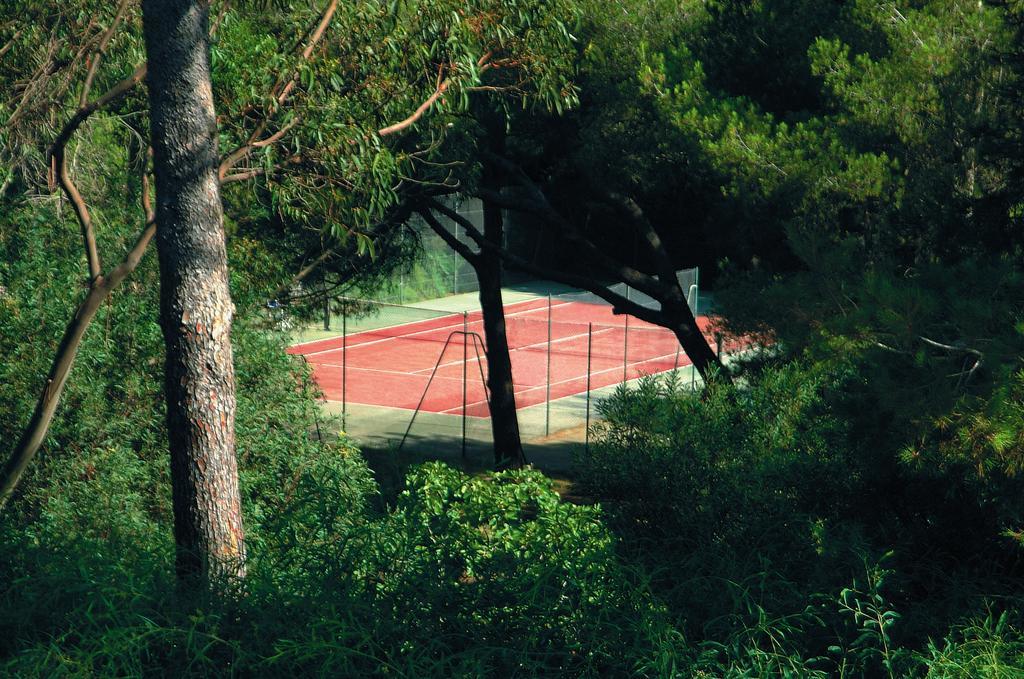 Le Mas Du Langoustier Hotel Porquerolles Exterior foto
