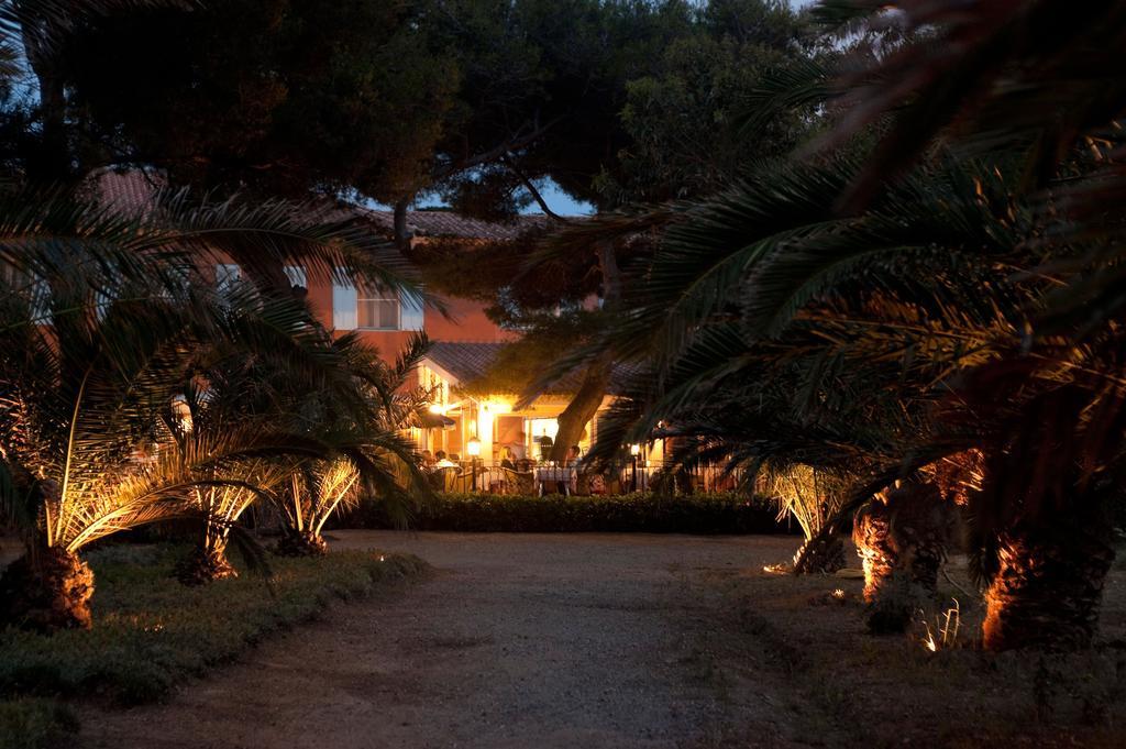 Le Mas Du Langoustier Hotel Porquerolles Exterior foto